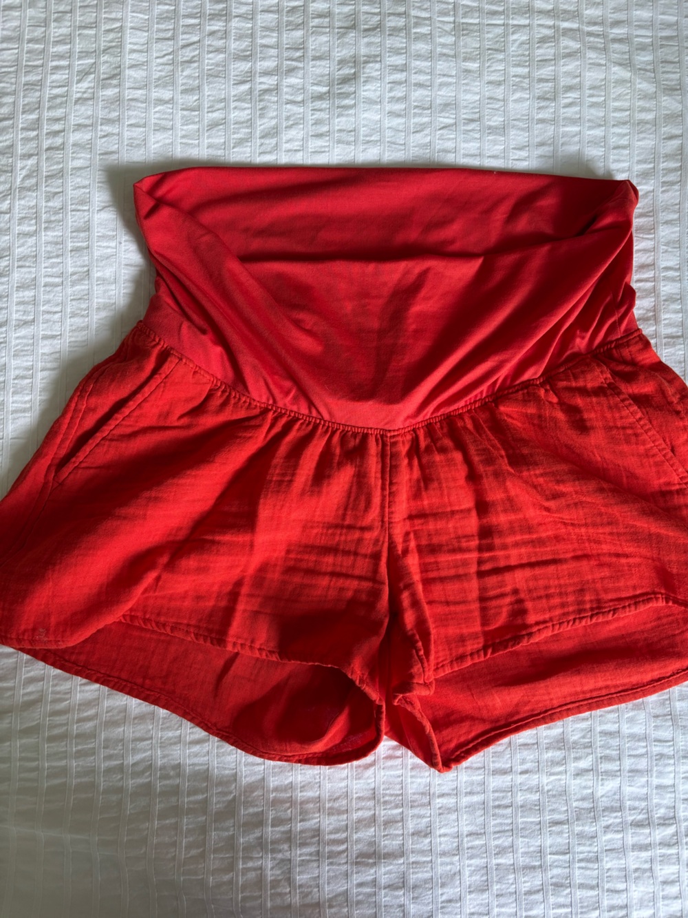 Old Navy Maternity Gauze Short